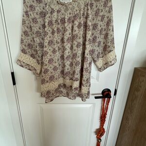 Daniel Rainn Cream and Purple Floral Blouse